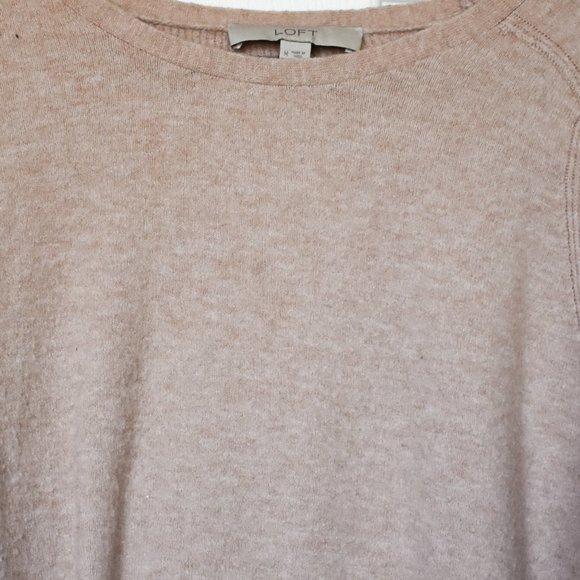Ann Taylor Loft Pullover Crewneck Sweater Size M - Picture 3 of 3